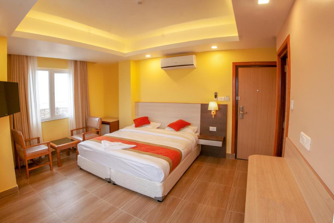 Hotel Krishna Kathmandu Bagian luar foto