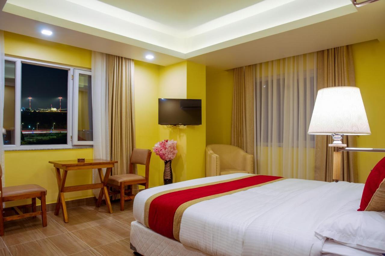 Hotel Krishna Kathmandu Bagian luar foto