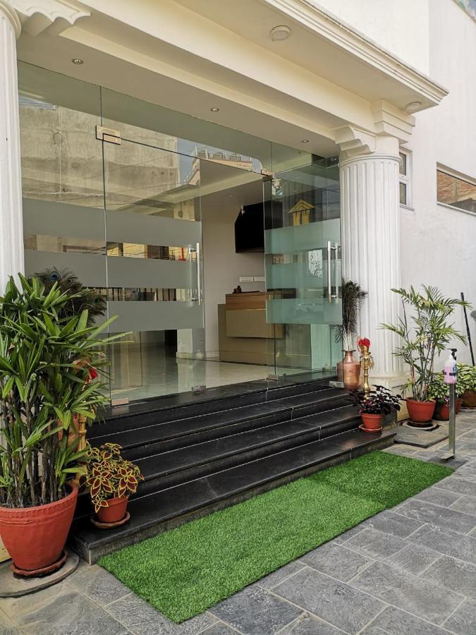 Hotel Krishna Kathmandu Bagian luar foto